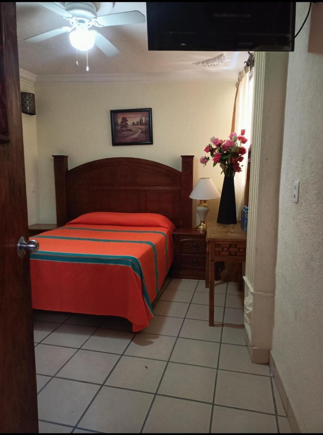 Hotel Posada de la Conspiración Dolores Hidalgo Quarto foto